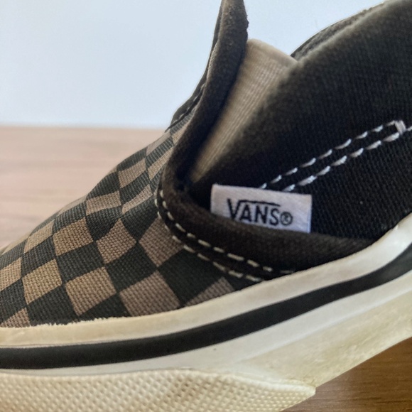 KId's Vans Sneakers Black and Grey Checkered Slip-ons Toddler Size 8 (US) - Picture 5 of 8